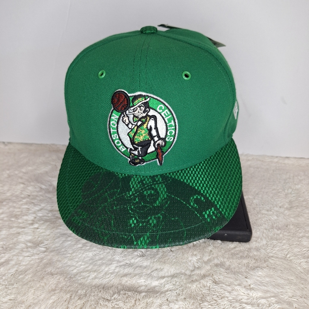 Boston Celtics Green Snapback Hat NWT